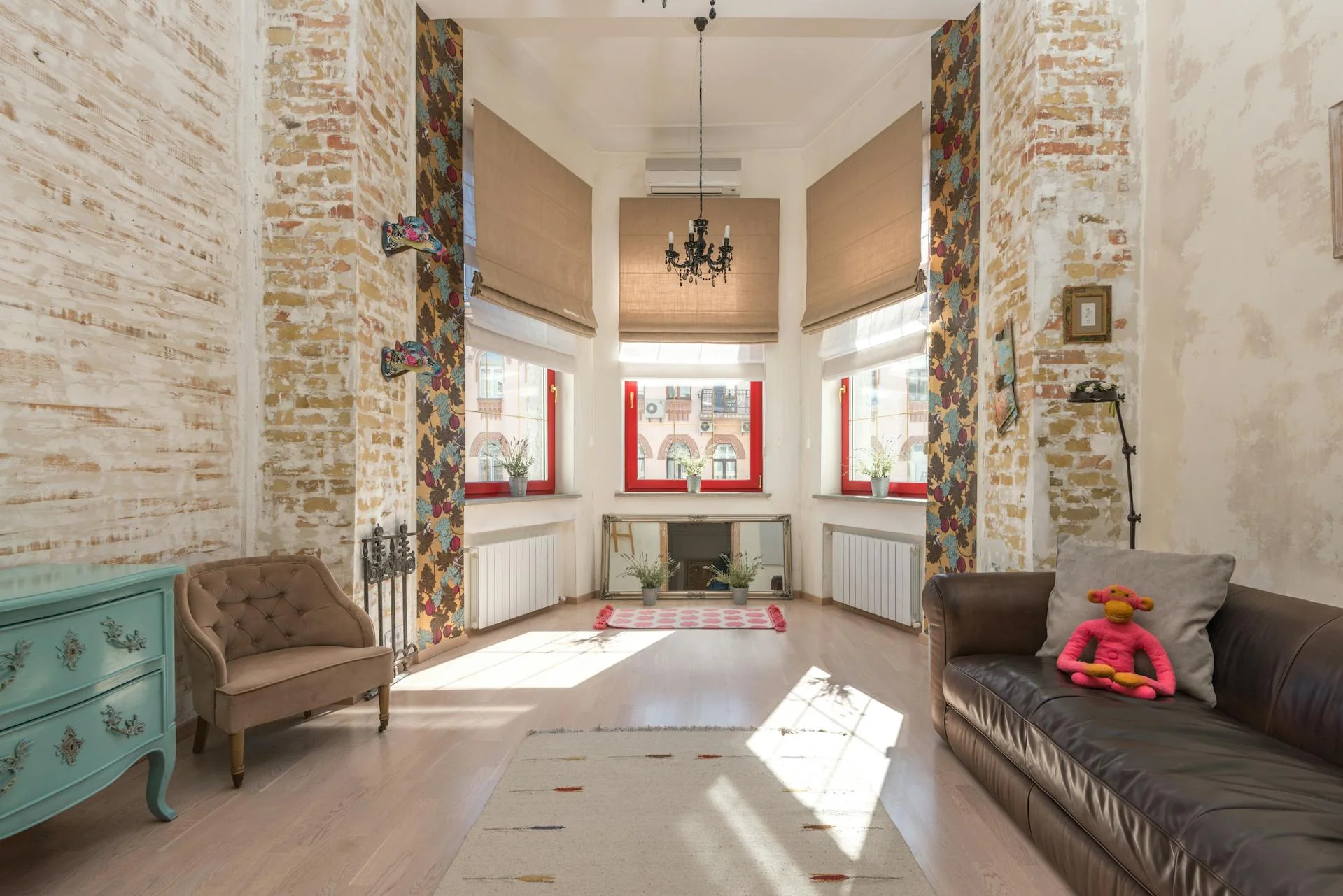 Residential Wallpaper Installation
